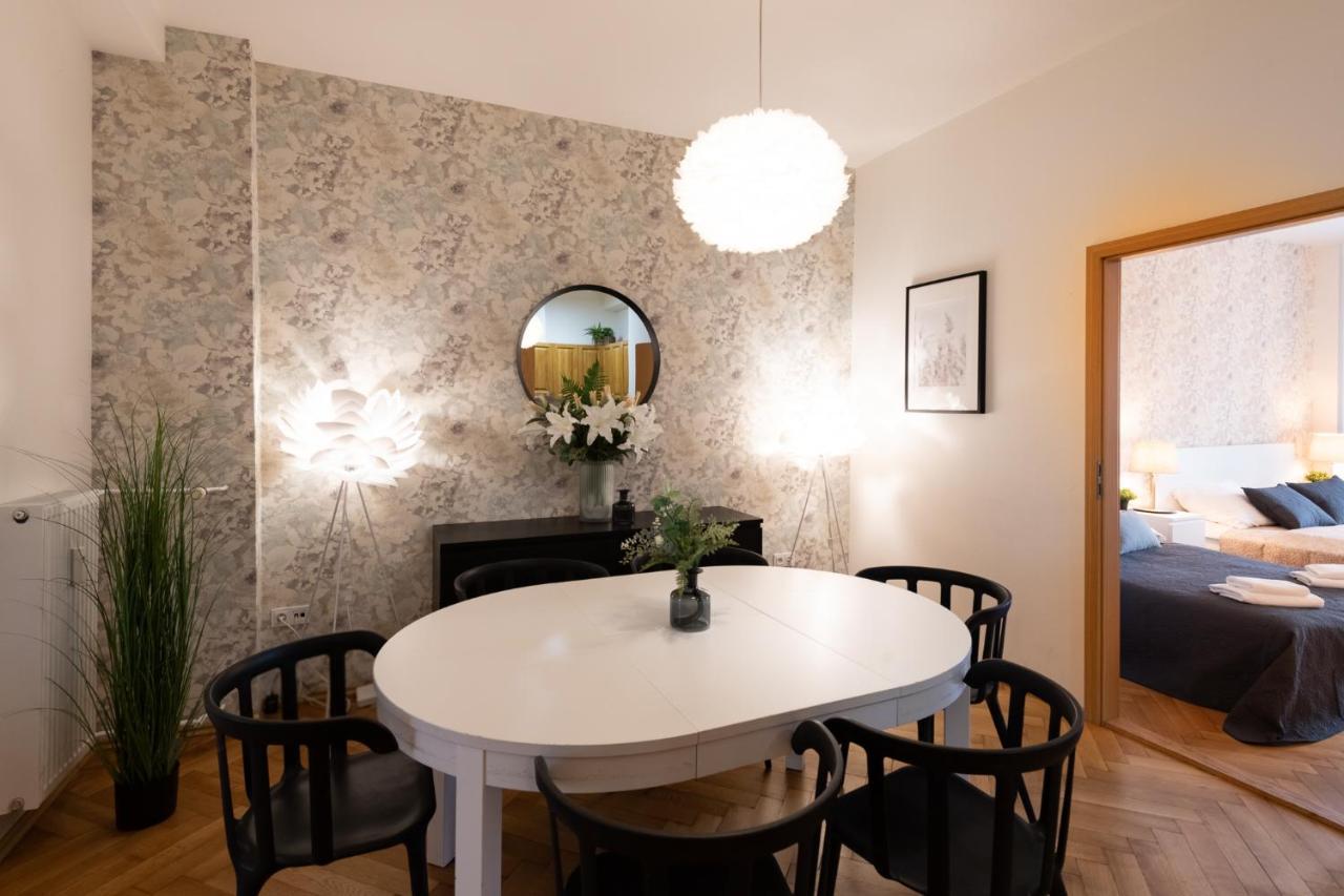 Luxury Apartment In Prime Location Praga Zewnętrze zdjęcie