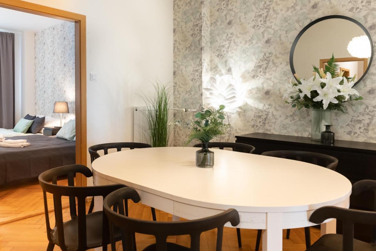 Luxury Apartment In Prime Location Praga Zewnętrze zdjęcie