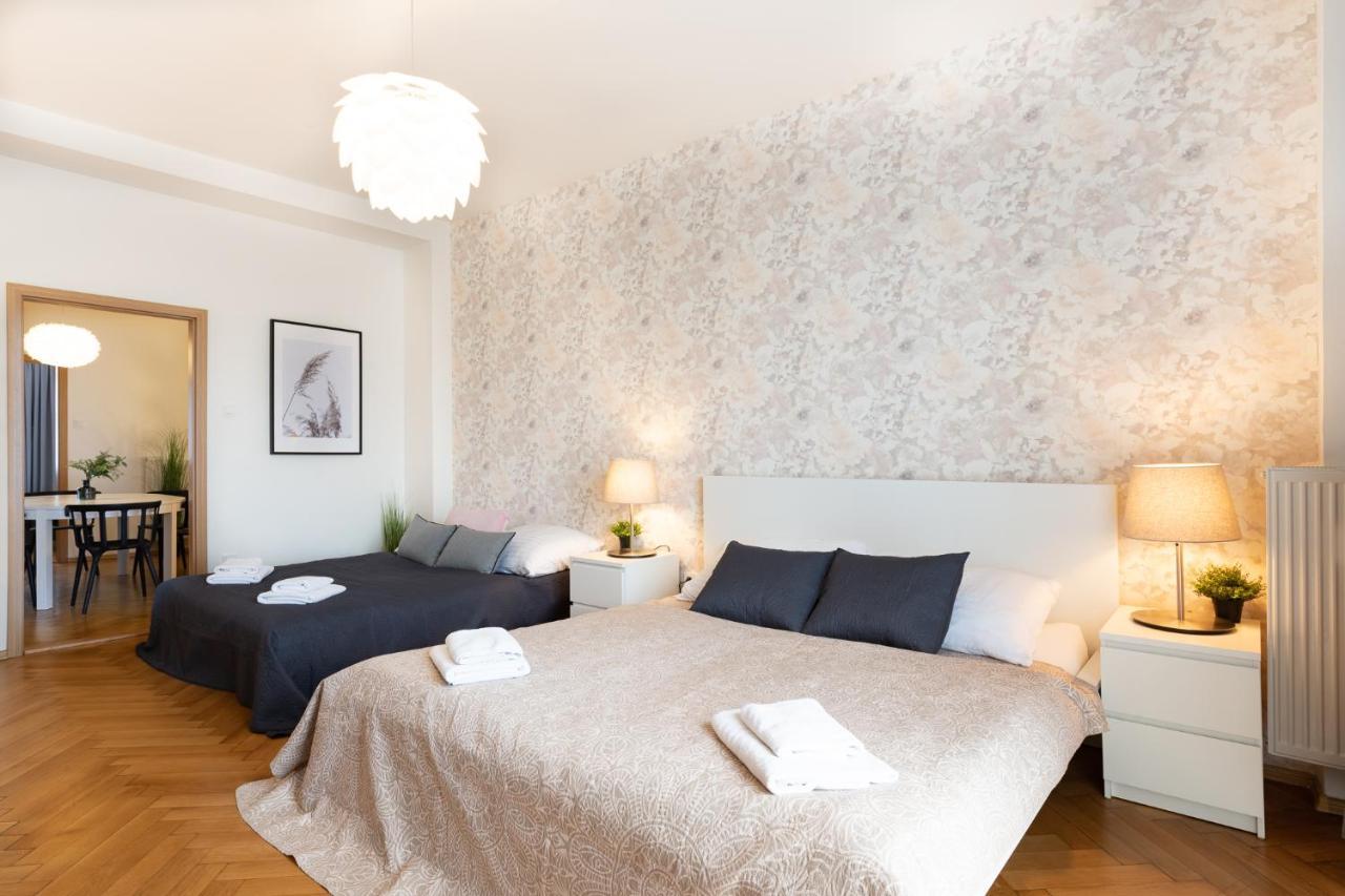 Luxury Apartment In Prime Location Praga Zewnętrze zdjęcie
